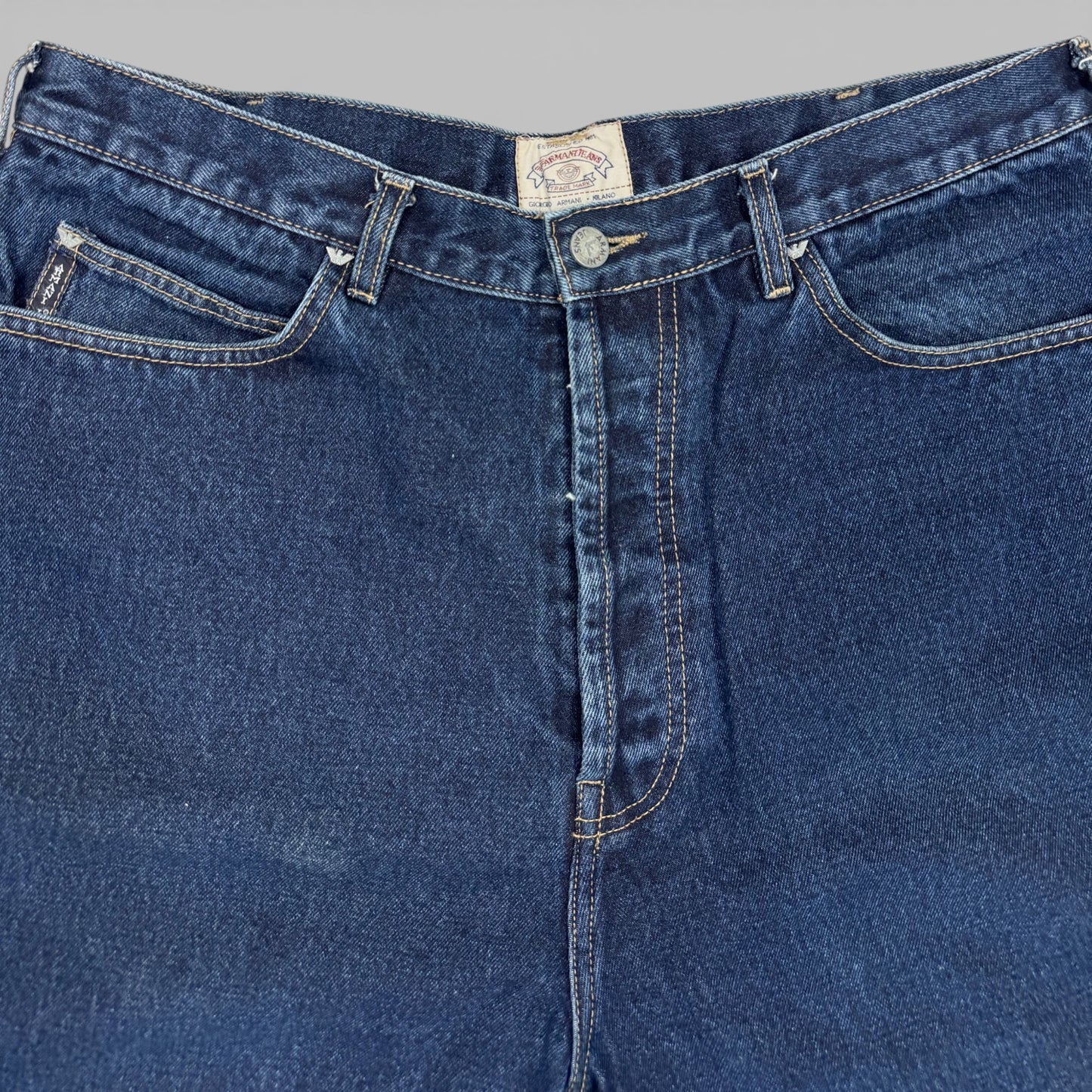 Armani Jeans (XL)